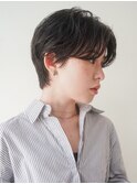 センターパートニュアンスパーマブルージュハンサムショート