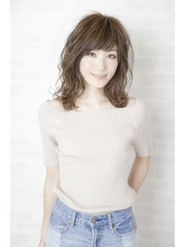 ルルディ バイ アフロディーテ銀座(luludi by APHRODITE) カール/セミディ/シアーカラー/姫カット/銀座