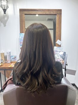 サロンドエトワル(Salon de etoile)の写真/お客様一人一人の髪質に合わせた施術が人気の秘訣◎美髪育成をし艶髪へと導きます。