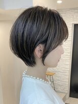白髪ぼかし/ひし形/癖毛/大人ショートボブ/60代50代40代