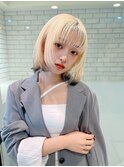 大人ミニボブ前髪あり切りっぱなしボブハイトーンK20250308