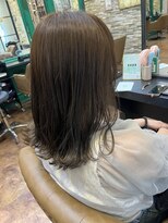 ヘアーラウンジ アンフィ 井土ヶ谷(Hair Lounge Anphi)&nbsp;カーキグレージュ