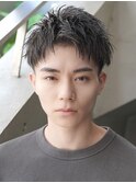 スーツ短髪ツーブロック束感モテる黒髪シークレットパーマ流行