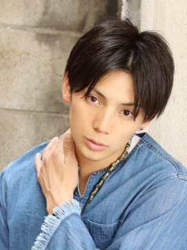 コンフィデンス メンズヘアー(confidence MEN'S HAIR) センターマッシュ