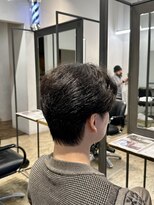 ザデイ カットアンドカルチャーショップ(THE DAY CUT&CULTURE SHOP) センターパート