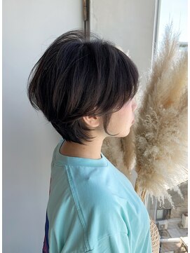 イロ ジェイアール JR奈良店(IRO) 春の大人可愛いショートボブ/透明感グレージュ/くびれショート