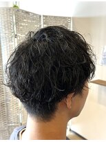 フルムーン(Full Moon)&nbsp;ナチュラルな仕上がりのシャドウパーマ♪
