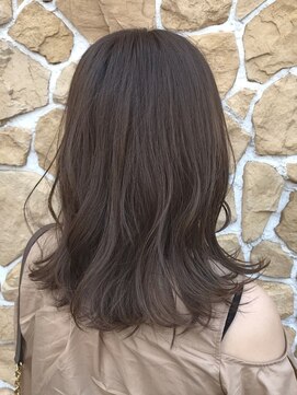 ヒーリングヘア レビ(healinghair lebe) 【lebe/賀来】ナチュラルミディ