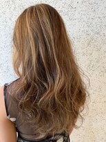 ダマーニ 表参道(DAMANI)&nbsp;クセ毛を生かしデザインカラーを入れ外国人風なクールなスタイル