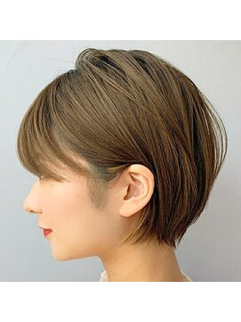 ラナ 渋谷(Lana) 【Chill】小顔になる大人かわいいピンクベージュクールショート