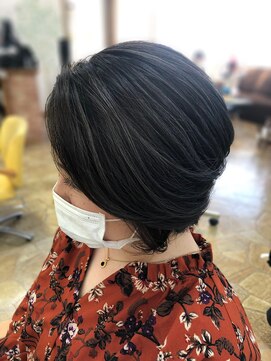 エクリュ(eKuryu) シルバーグレージュハイライト