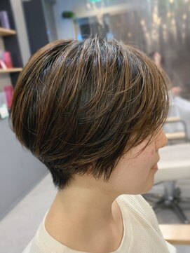 グラッシー センター北店(GLASSI) 【GLASSI】大人かわいい小顔ショート★ハイライト★脱白髪染め