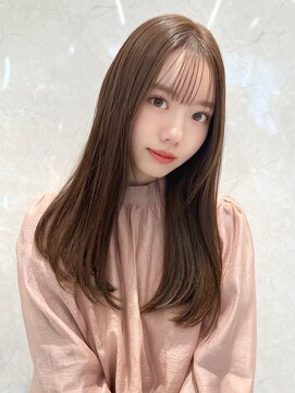 ローウェ 渋谷(Louwe) アッシュベージュ×ロングヘア【Louwe 渋谷 mitsuki】