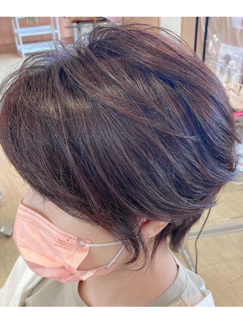 ショートヘア顔周りワインレッドシースルー前髪ボリューム感UP