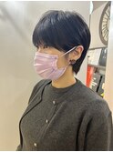 幅広い年代に向いてるマッシュショート ブルーシルバー