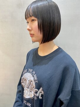 ロンドポレール 北千住(Lond polaire) 【伊勢】ぱつっとボブ/セクションカラー/ペールベージュ