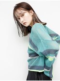切りっぱなしボブ　ウェットスタイリング　外ハネ　耳掛け