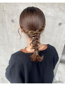 オウン(AUN) タイト編み下ろし