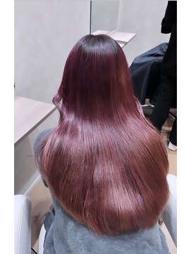 ジャパンデザイナーズアカデミー カシスピンクカラー