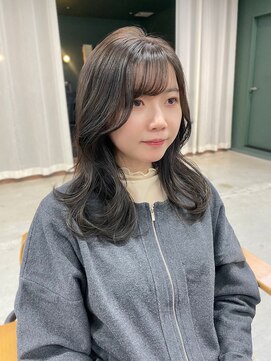 ソピ バイ インビテーション(sopi by invitation) ミディアムレイヤー　グレージュ　ラベンダーグレージュ☆