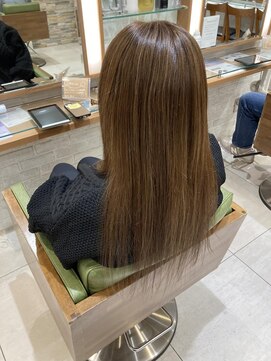 コム(com by neolive) 細めハイライト