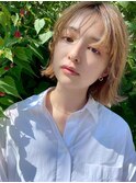 くびれボブ◎ホワイトブロンド/レイヤースタイル20代～50代