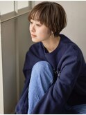 30代　40代　50代　耳かけショート　前髪あり　マッシュショート