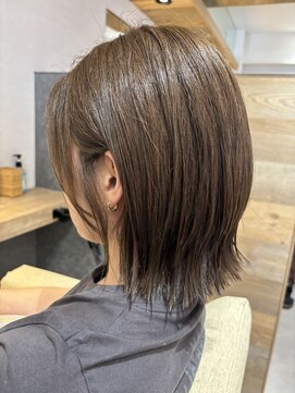 ブルーム ヘア デザイン ドゥーエ(bloom hair design due) 外ハネボブ×似合わせカット【くびれボブ/切りっぱなしボブ】