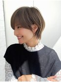 斜めバング、小顔ショート、前髪パーマ
