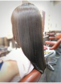 【長崎】縮毛矯正　エメラルド×ベージュ　トリートメント