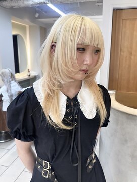 テトラ バイ ネオリーブ 横浜西口店(tetra by neolive) ウルフカット　抜きっぱなし　ブロンド　レイヤー　横浜