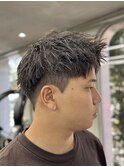 刈り上げアップバングスパイキーショートパーマスパイラルパーマ