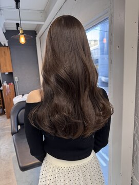 くすみマロンベージュ　ベージュヘア　透明感カラー