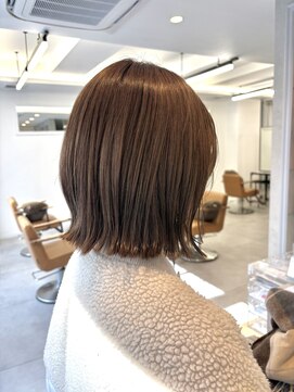 シエル バイ ケンジ 登戸 生田(CIEL by KENJE) くびれボブ/切りっぱなしボブ/ミルクティーベージュ