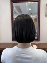 カミナ(KAMINA) ぱつっとラインが可愛い◎艶感ミニボブ