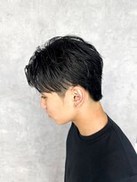 イル 天神西通り店(ill)&nbsp;【メンズ◆天神】センターパート×フェザーパーマ×束感ヘア