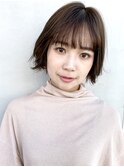 ふんわりショート_スリークボブ厚めバングローライト_27118