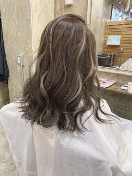 ヘアカロン 熊本本店(Hair CALON) ハイライト×ミルクティーベージュ