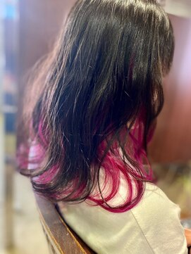 美容室 イルフェドゥ(Il fait doux) インナーピンクカラー