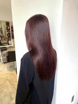 ヘアーアイストゥーレ(HAIR ICI TRE) 酸性ストレートパーマ 髪質改善 担当渡辺聖