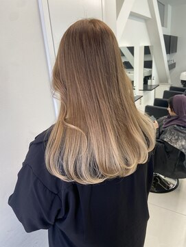 アライブ キチジョウジ(ALIVE Kichijoji) ALIVE Kichijoji / グラデーションカラー×ホワイトベージュ