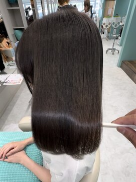 リーホリエ(Lee Horie) 美髪ショート/髪質改善ストレート【池本】