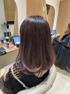 アンフィ 東京(Amphi) 【根元気にならない!!艶感バレイヤージュ♪】