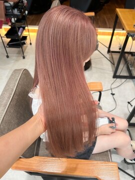 クム 横浜(qumu) ブリーチカラー×ピンクベージュ　qumu横浜