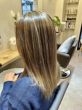 ラフ(Laf.) 【Laf.】白髪ぼかしハイライト×酸熱トリートメント