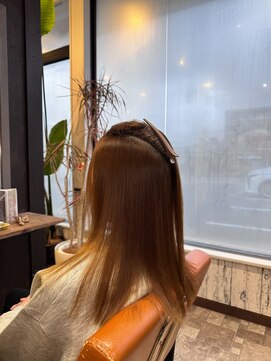 ゴデーレ(GODERE) 髪質改善ブリーチなしハイライトブラウン大人可愛いストレート