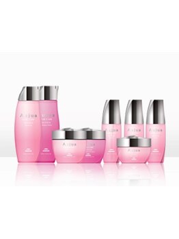 【Aujua取扱い】紫外線ダメージや乾燥対策に◎毛の内部から潤いを与え毛先までしなやかなうるサラ美髪へ♪