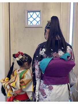 仲良し親子かわいい七五三