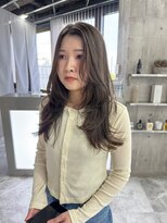 エヴァン(HEVIN)&nbsp;レイヤーカット☆オリーブベージュ☆