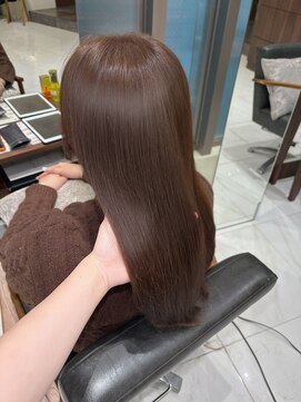 フォルテロゼ 横浜(FORTE rose) 透明感たっぷり!オリーブベージュ